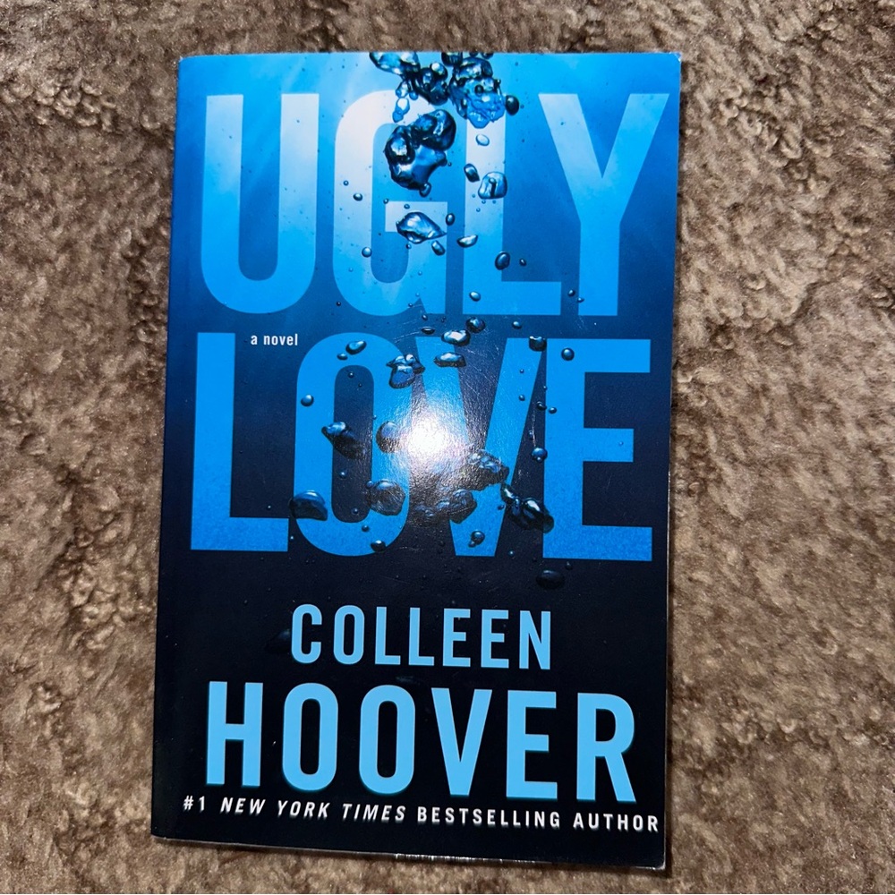 Ugly Love by Colleen Hoover Book